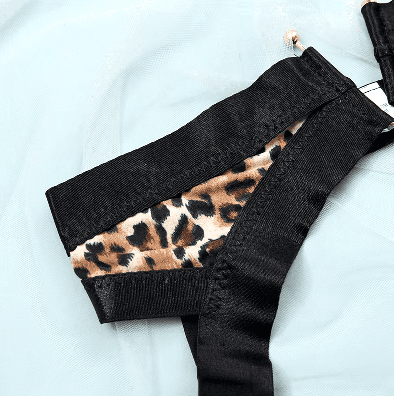 Body de encaje con Portaligas y corset Animal print N°733